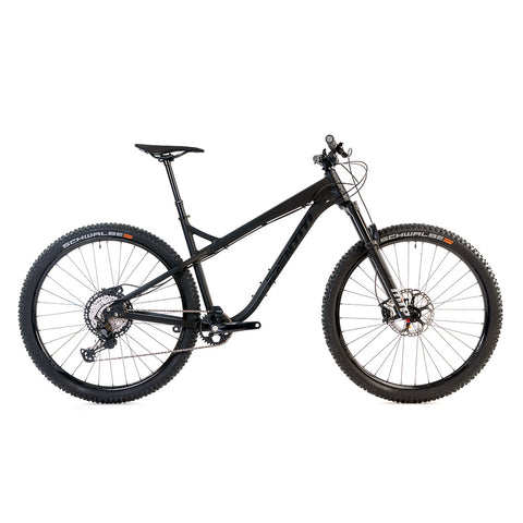 AKA 27.5 XT