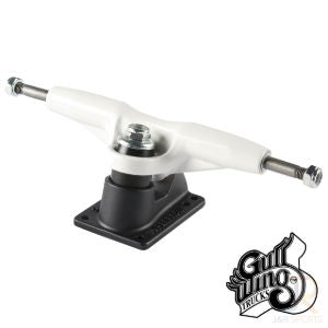 GULLWING PRO III 9.0" TRUCK - WHITE/BLACK (Unit)