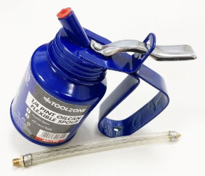 T/Z 1/4 PINT OIL CAN C/W FLEXIBLE SPOUT