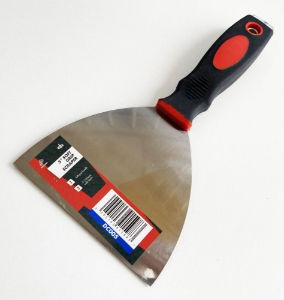 T/ZONE 5 SOFT GRIP SCRAPER"