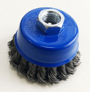 T/ZONE M14 3 TWIST KNOT WIRE CUP BRUSH"
