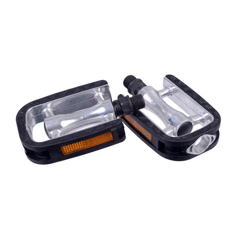 City Tour Pedals Alloy body and grippy rubber surround.