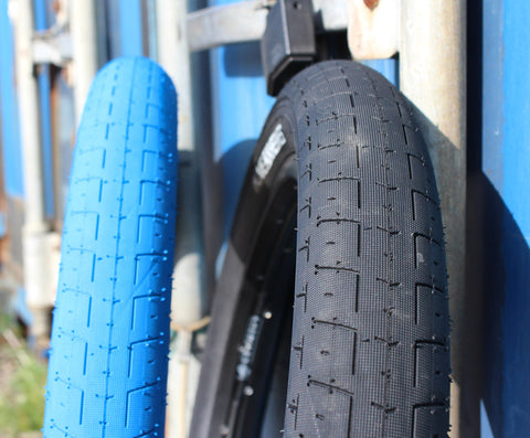BMX tyres KHE ACME 20 x 2.40 inch