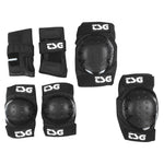 Basic PadsetAll-in-one skate protection set.Knee pads, Elbow pads and Wrist guards.Sizes: Jnr, S, M, L.