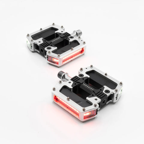 Â Arclight PRO Flat Pedals