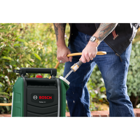 Bosch Fontus 18V Cordless Pressure Cleaner Washer JETwash UK Plug Scuff Wheels